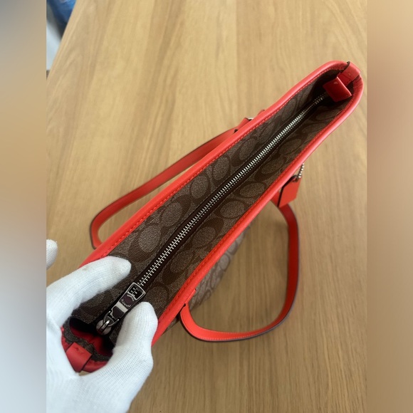 Coach zippy tote bag - Picture 8 of 12